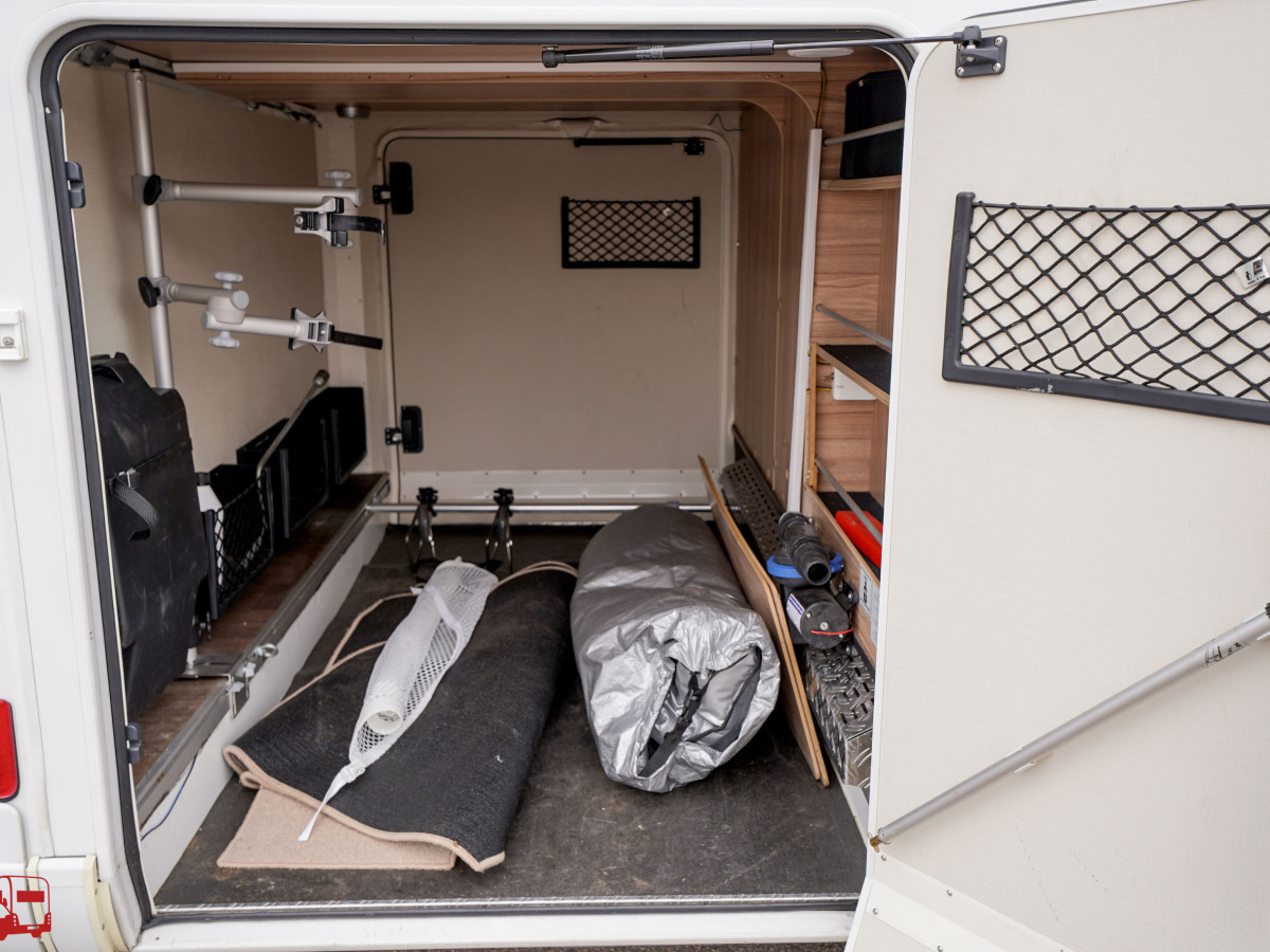 Hymer B 678 CL Långbäddar Automat ALDE KAMPANJ, bild 3 av 43