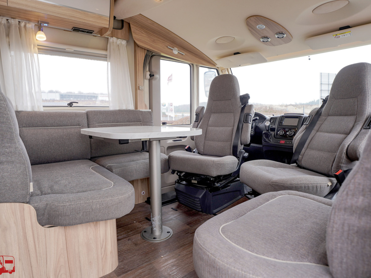 Hymer B 678 CL Långbäddar Automat ALDE KAMPANJ, bild 5 av 43