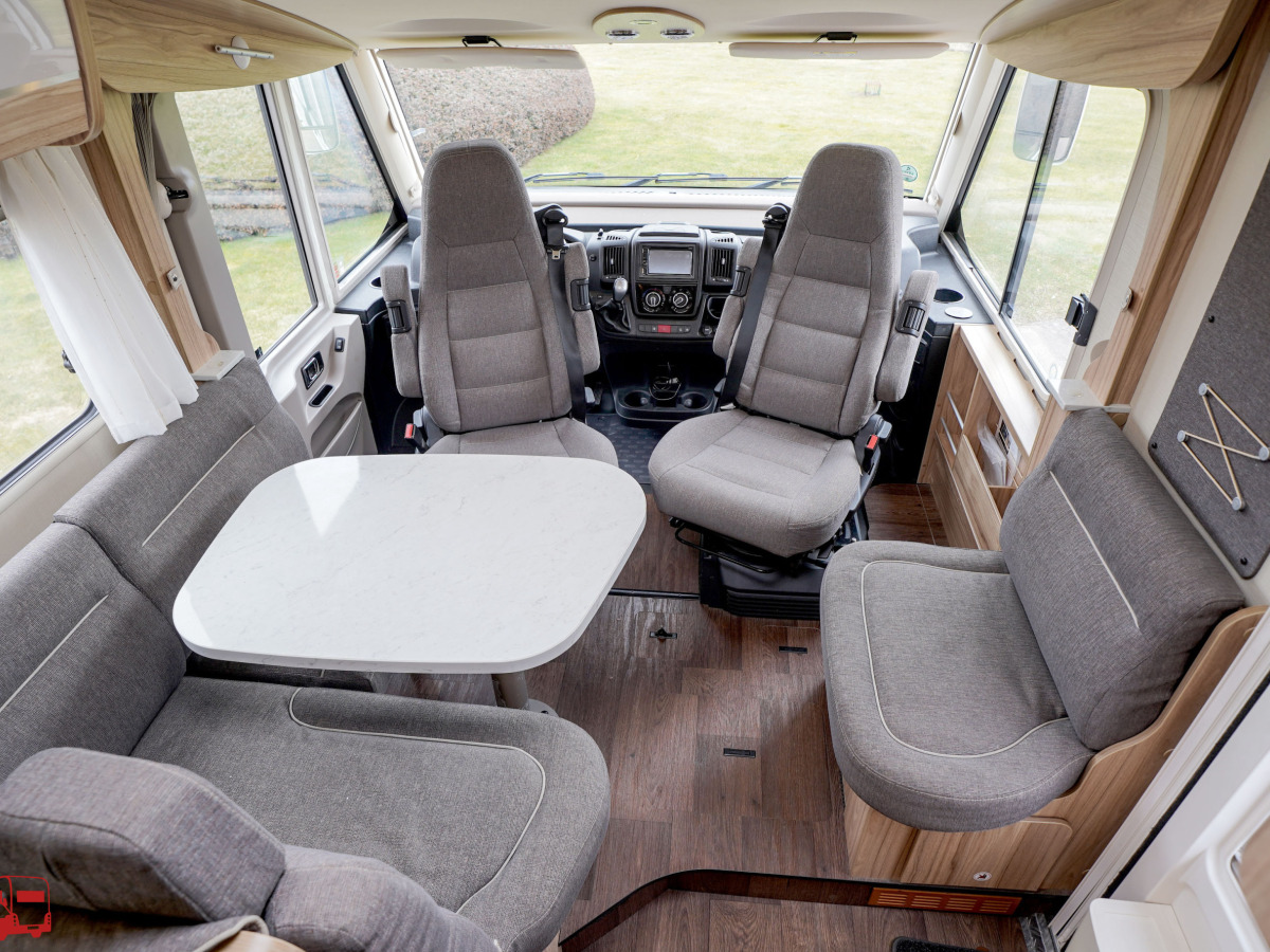 Hymer B 678 CL Långbäddar Automat ALDE KAMPANJ, bild 29 av 43