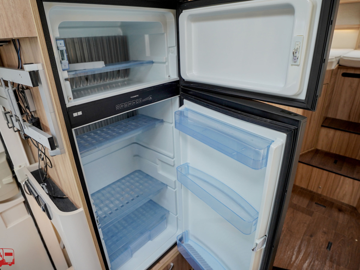 Hymer B 678 CL Långbäddar Automat ALDE KAMPANJ, bild 31 av 43
