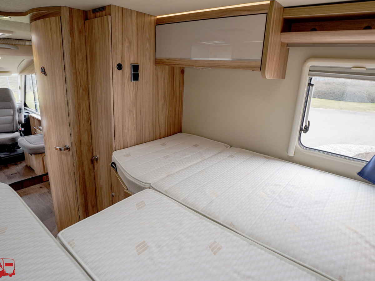 Hymer B 678 CL Långbäddar Automat ALDE KAMPANJ, bild 33 av 43