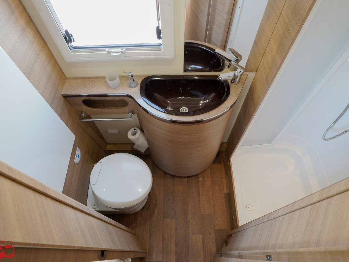 Elnagh T-LOFT 531 Låga enkelsängar Taksäng, bild 17 av 42