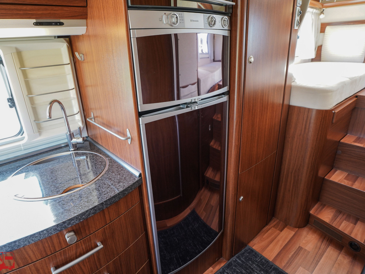 Hymer B 675 SL BEST-LINE Mercedes Automat Långbäddar, bild 30 av 42