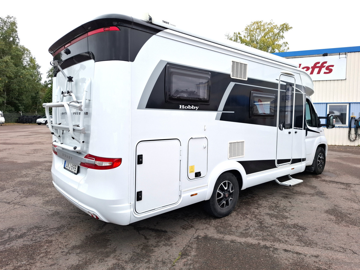 Hobby Optima Premium T65 GE, Långbäddar, Cykelställ, Solcell, bild 2 av 16