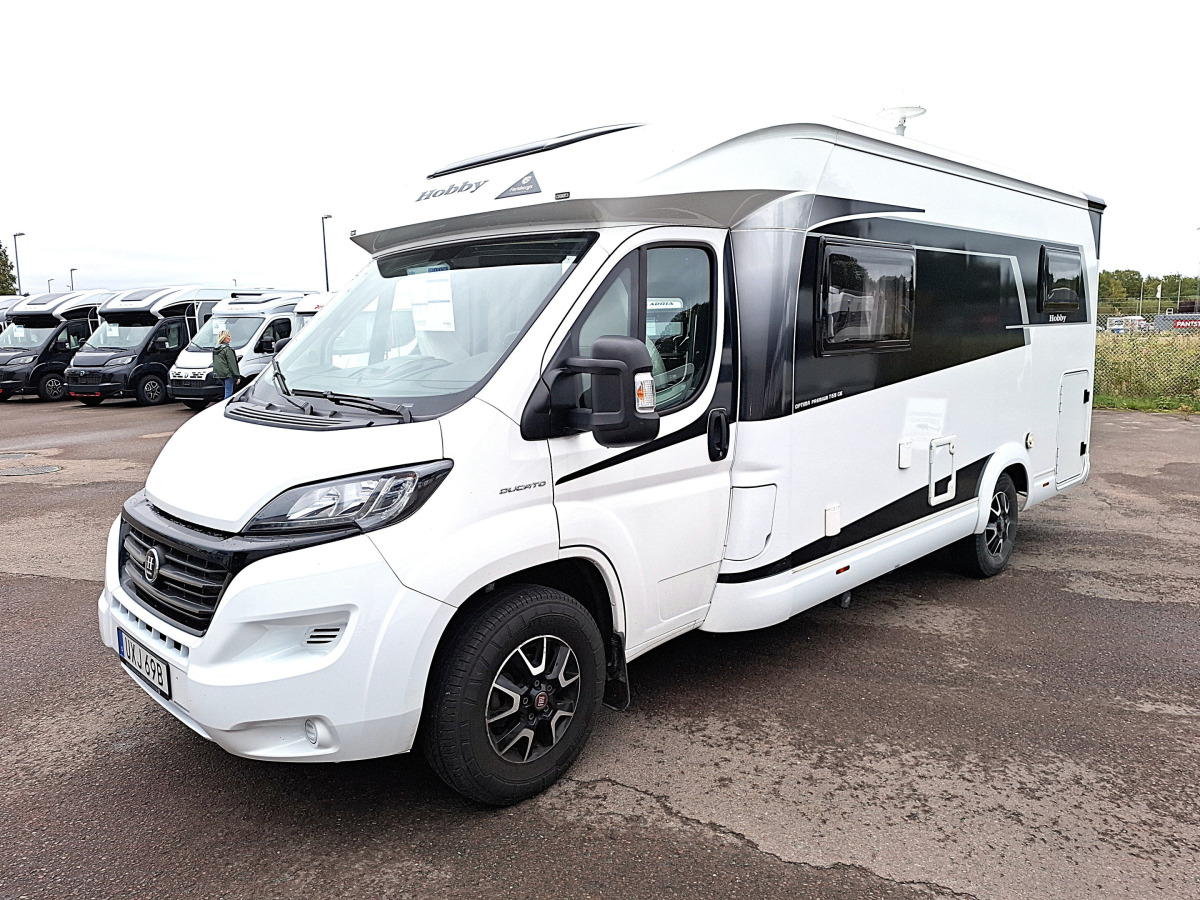 Hobby Optima Premium T65 GE, Långbäddar, Cykelställ, Solcell, bild 4 av 16