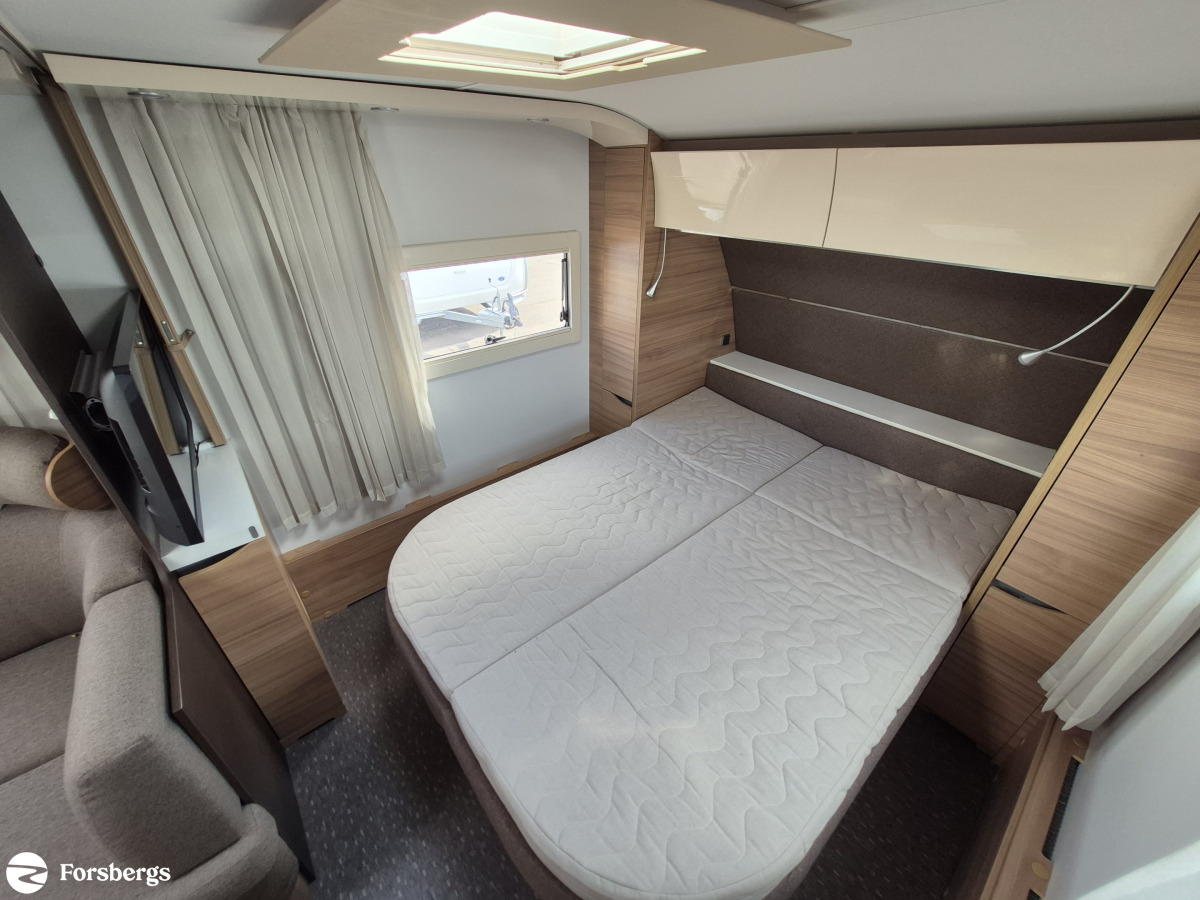 Adria Alpina 663 PT inkl. förtält - 3.95 ränta utökad garanti, bild 6 av 17