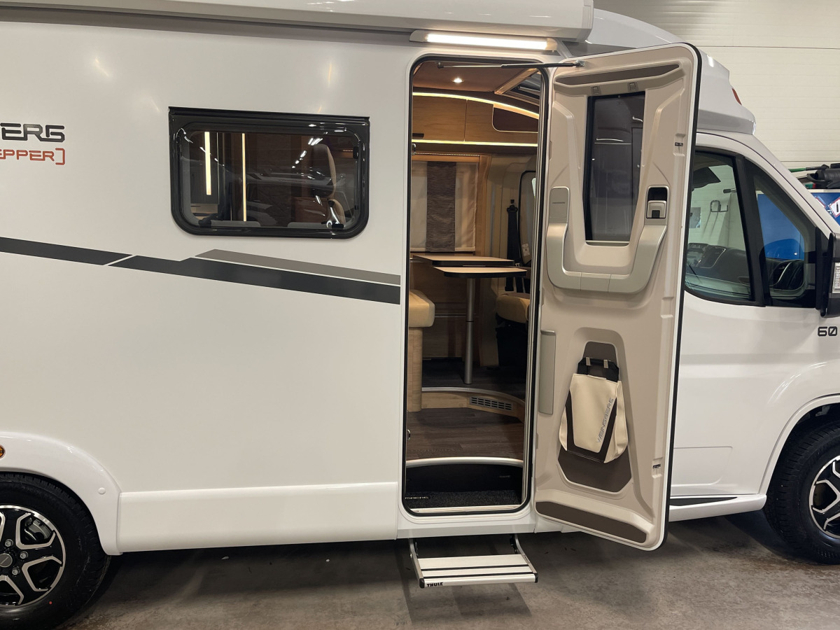Weinsberg CaraCompact EDITION [PEPPER] 600 MEG, bild 6 av 18