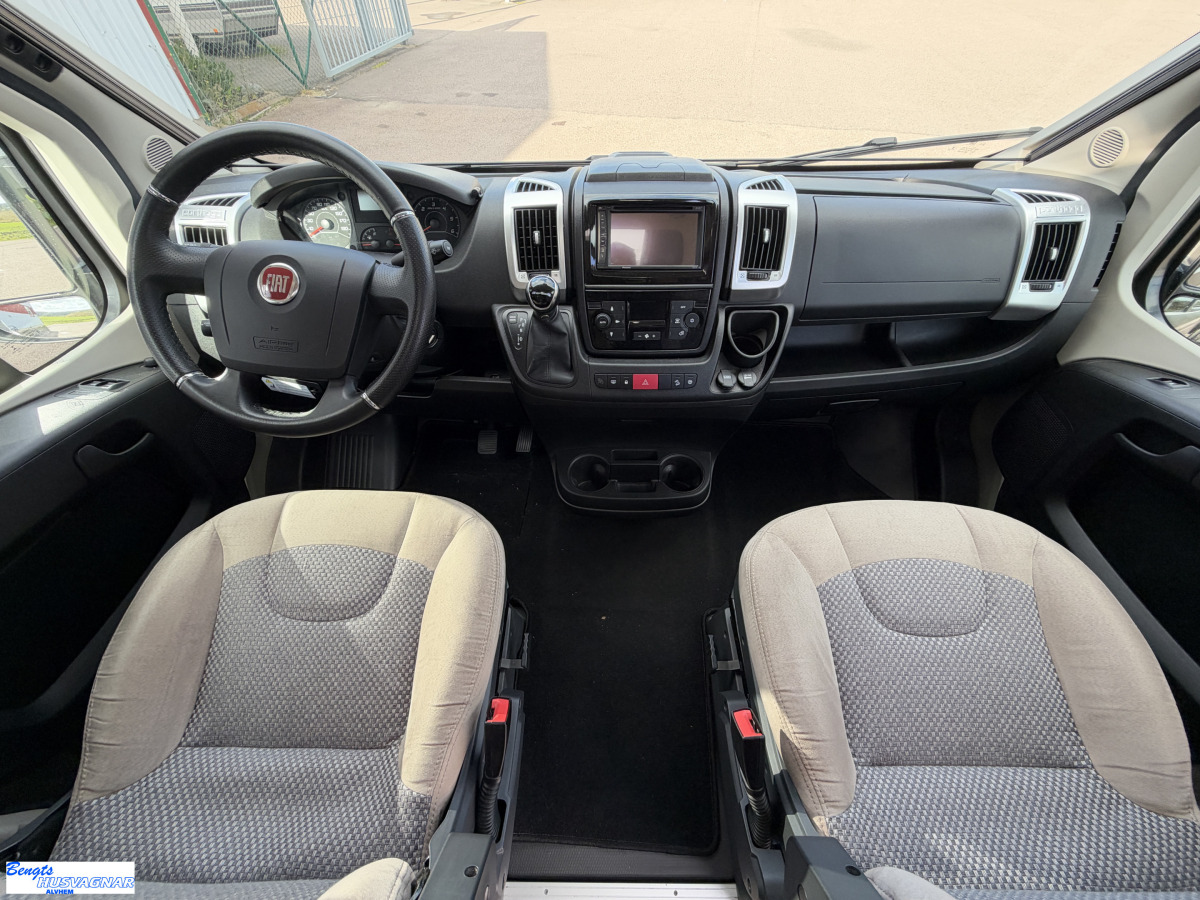 Malibu 640 LE, bild 5 av 21