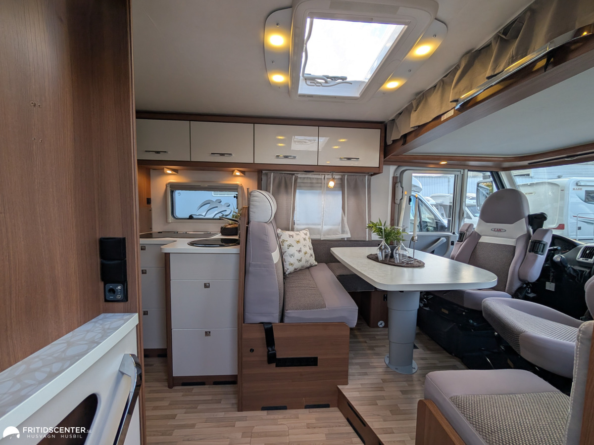 LMC LMC Explorer Sportline I745 * ALDE / Solpanel / Automat, bild 10 av 30