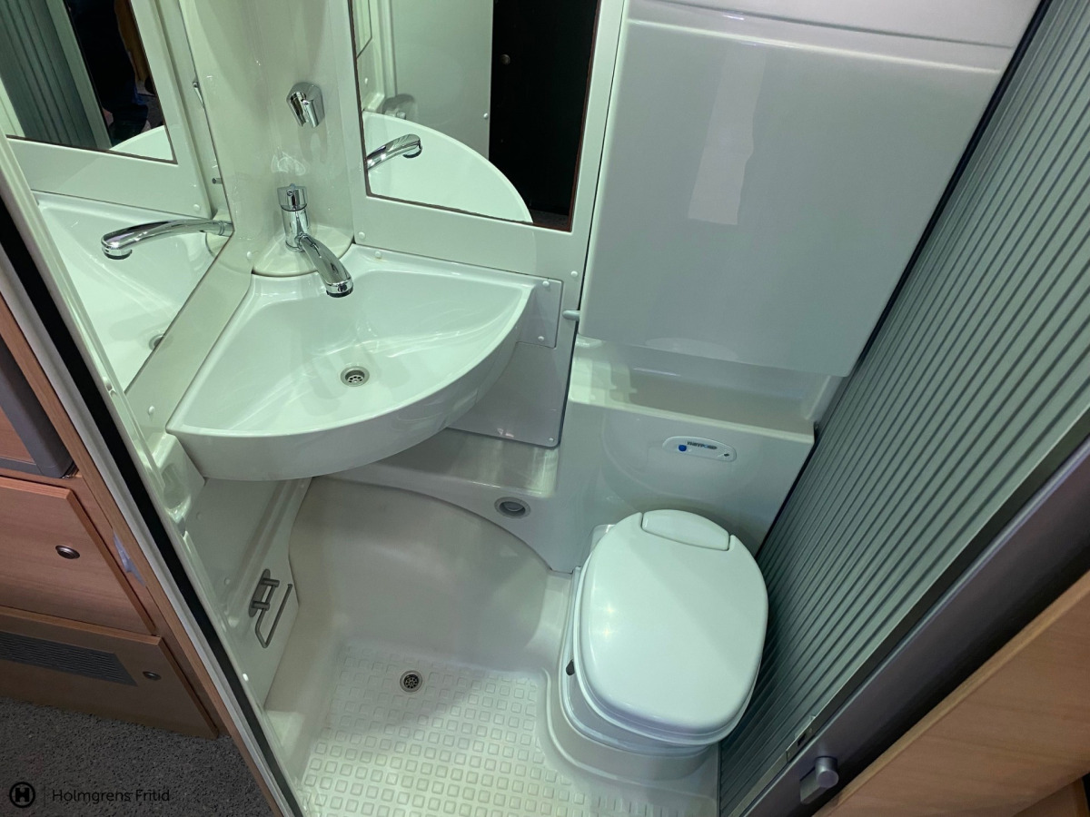 Knaus VAN TI 600, bild 13 av 13