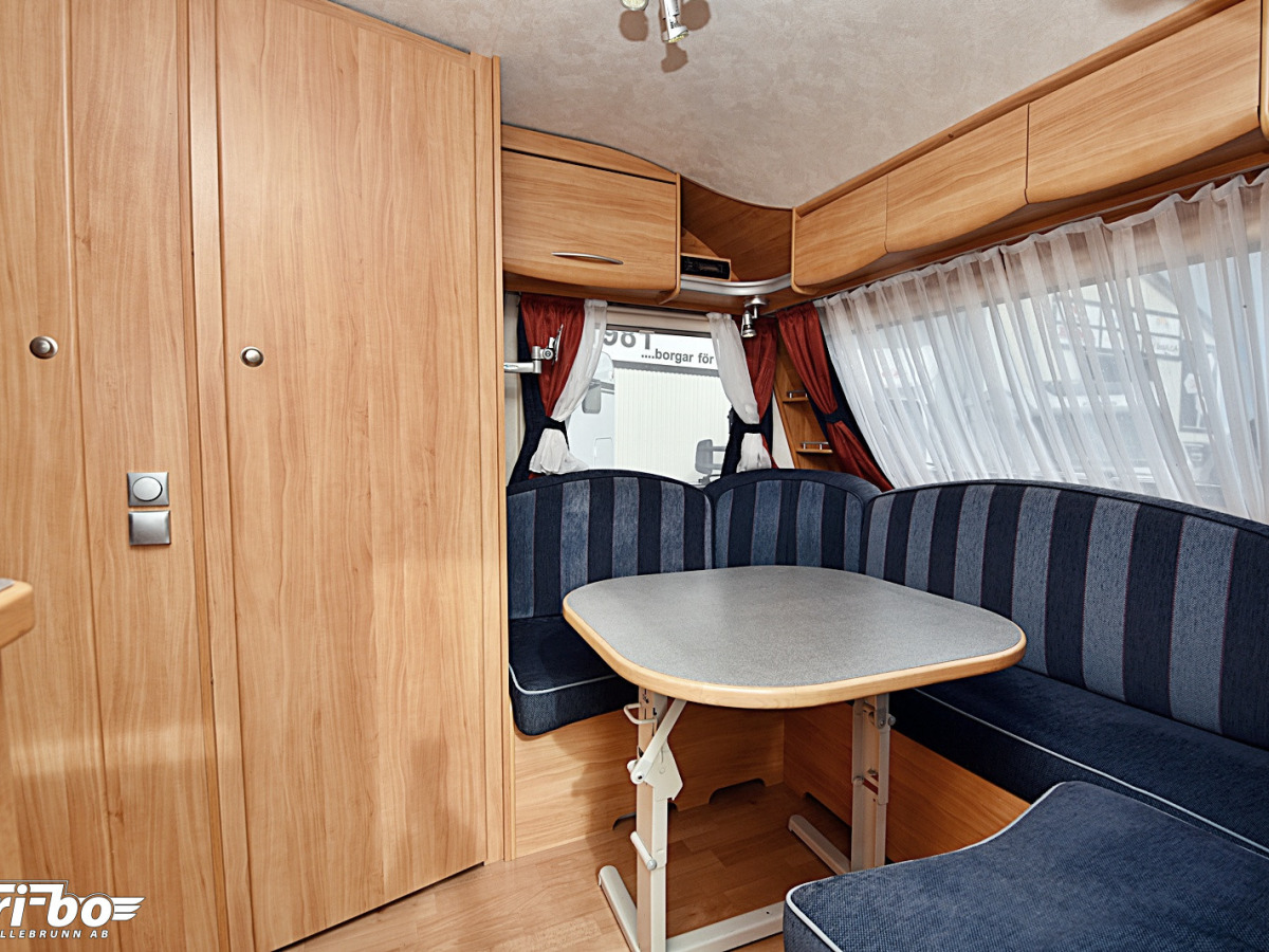 Adria 512 UL Adora, Långbäddar, bild 4 av 26