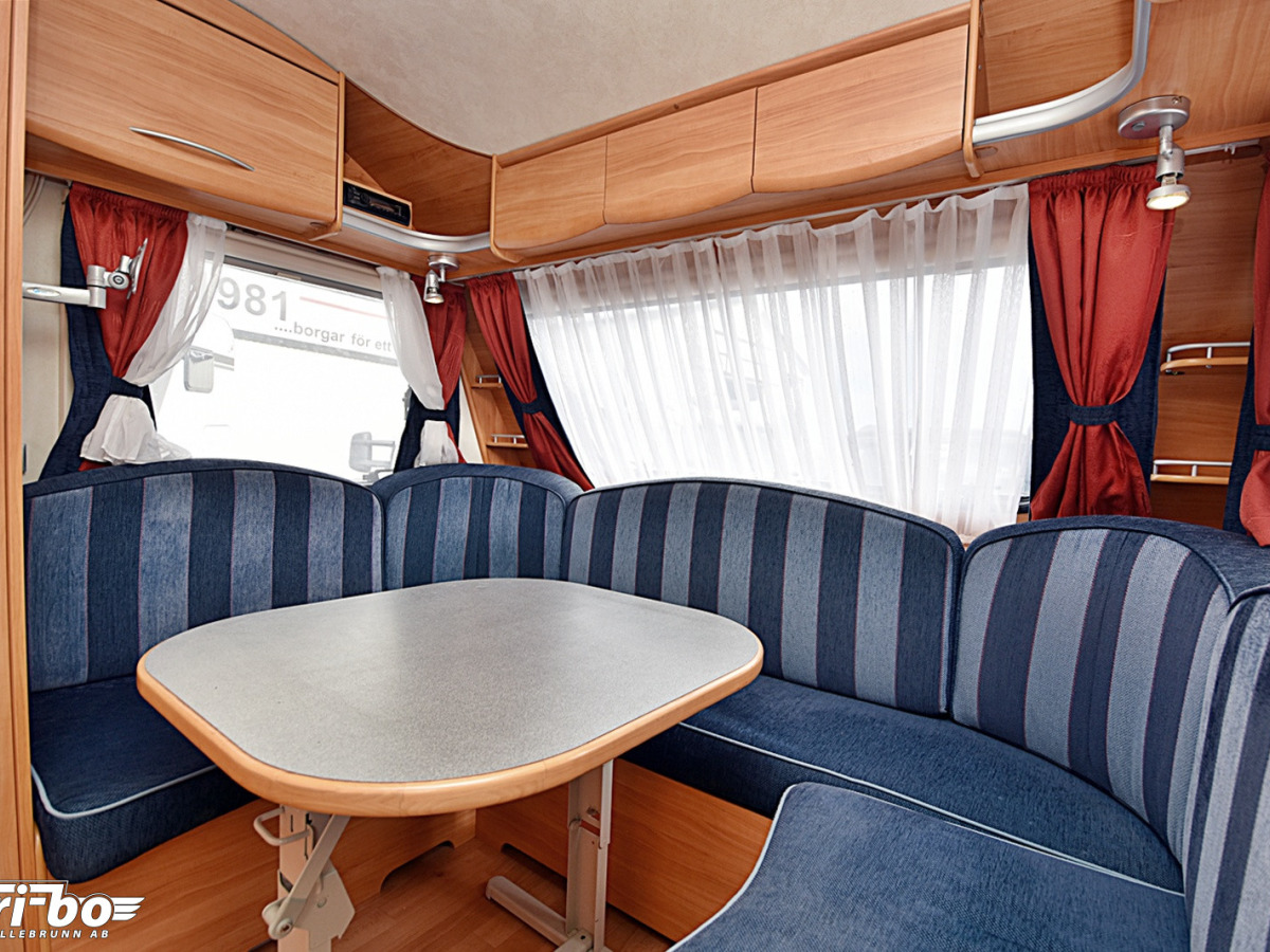 Adria 512 UL Adora, Långbäddar, bild 5 av 26