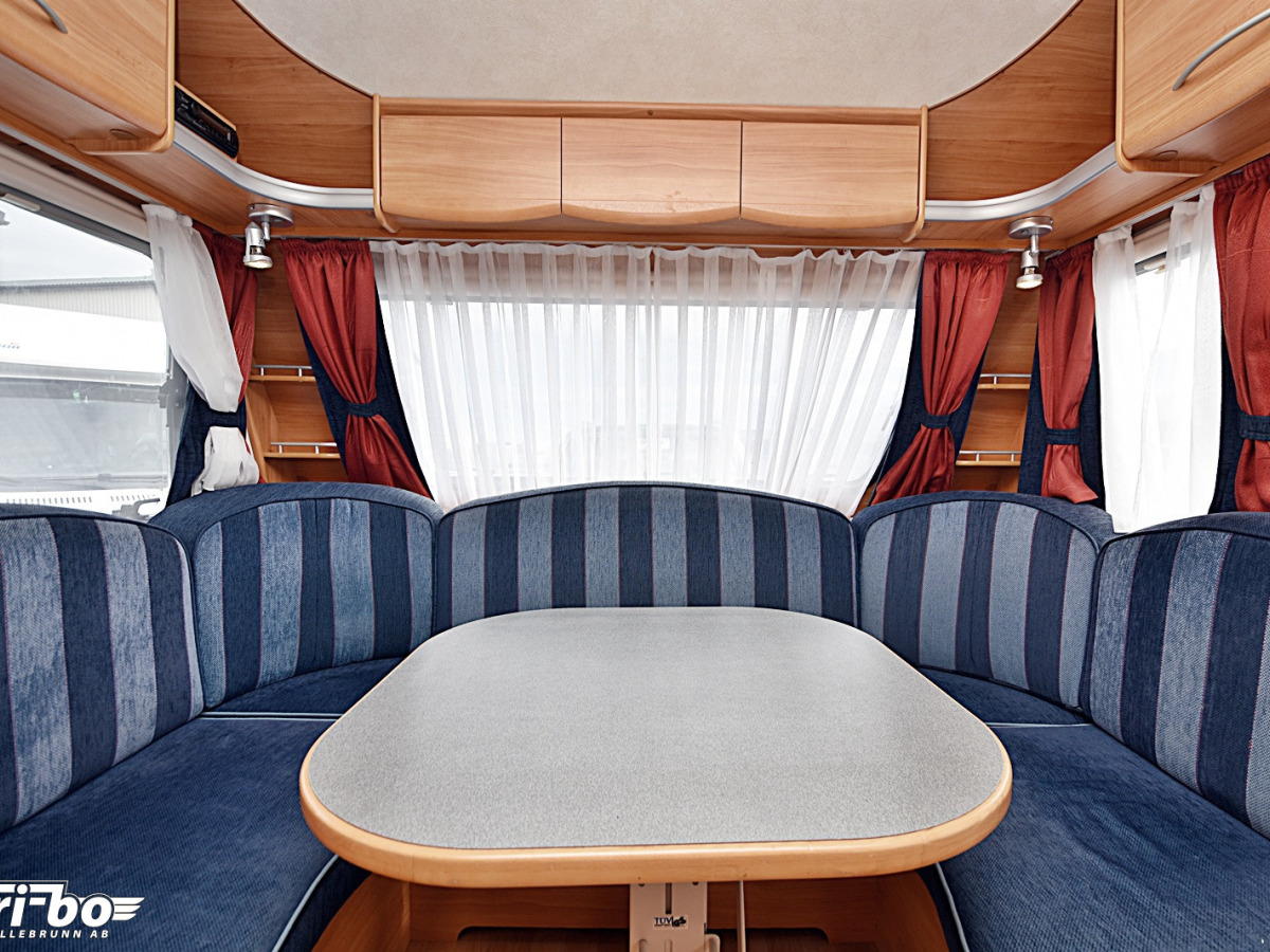 Adria 512 UL Adora, Långbäddar, bild 6 av 26