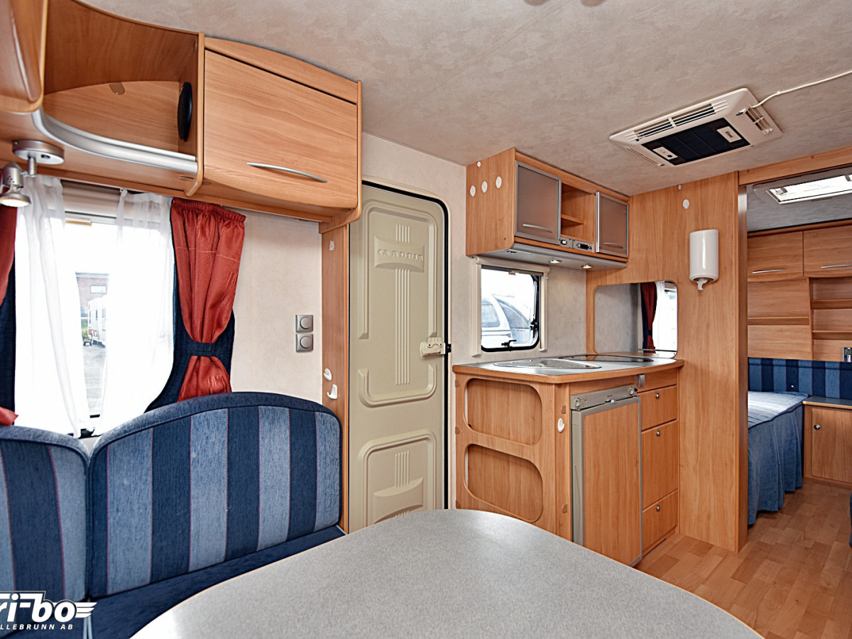 Adria 512 UL Adora, Långbäddar, bild 8 av 26