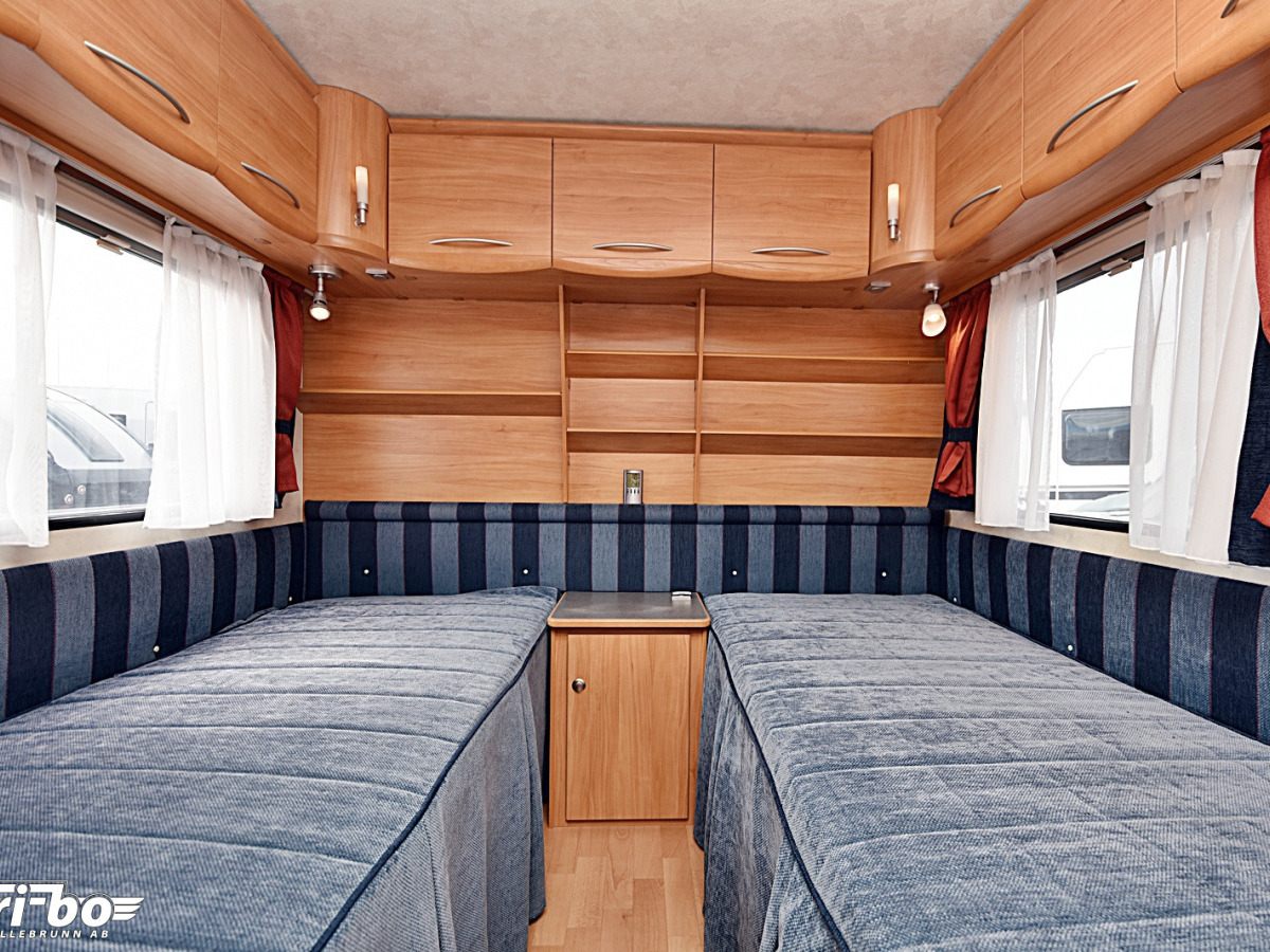 Adria 512 UL Adora, Långbäddar, bild 13 av 26
