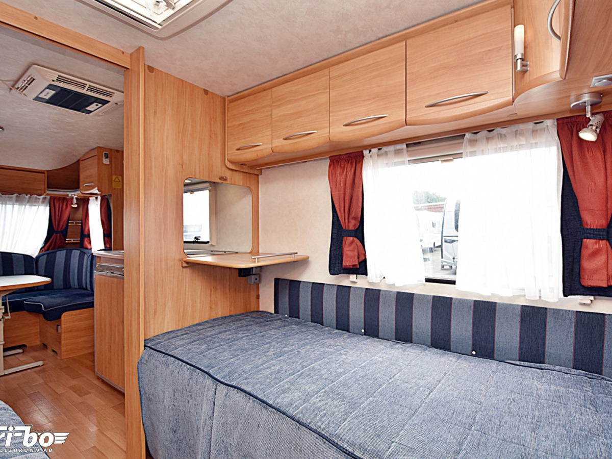 Adria 512 UL Adora, Långbäddar, bild 17 av 26