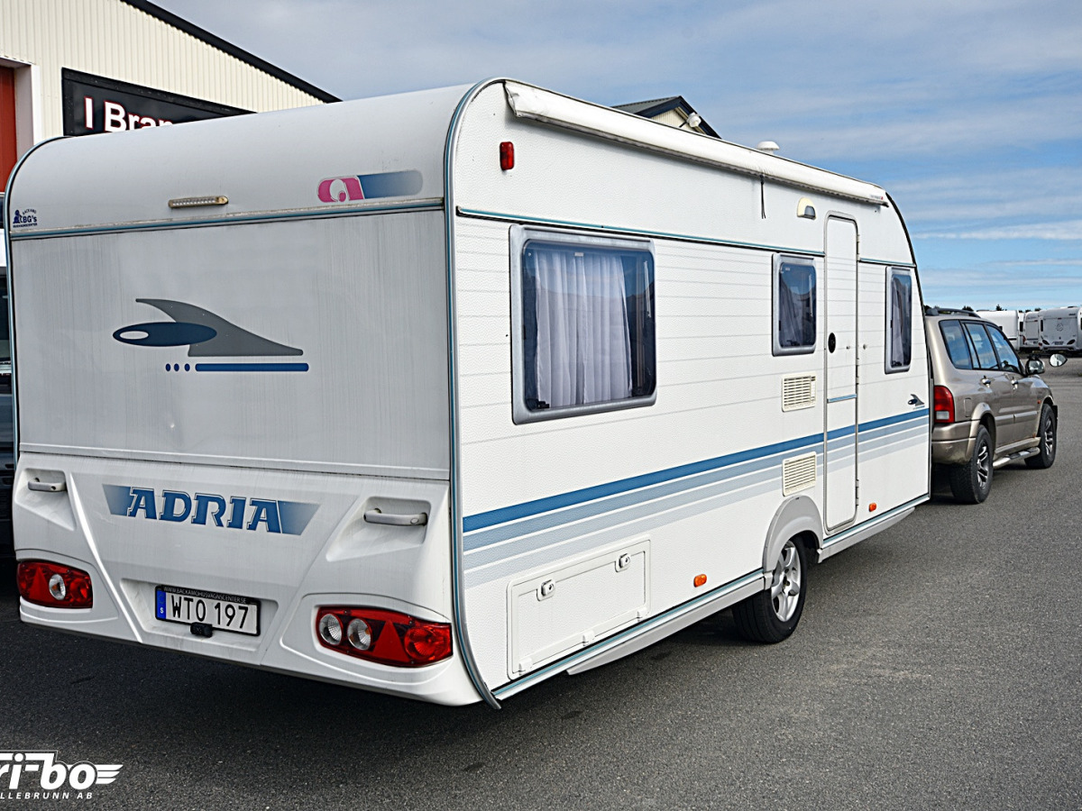 Adria 512 UL Adora, Långbäddar, bild 24 av 26