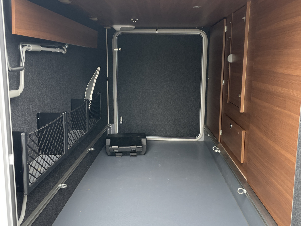 LMC I 730 explorer premium, bild 4 av 14