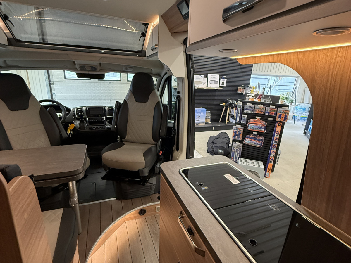 Weinsberg CaraBus EDITION [FIRE] 600 MQ Kampanj, bild 12 av 17
