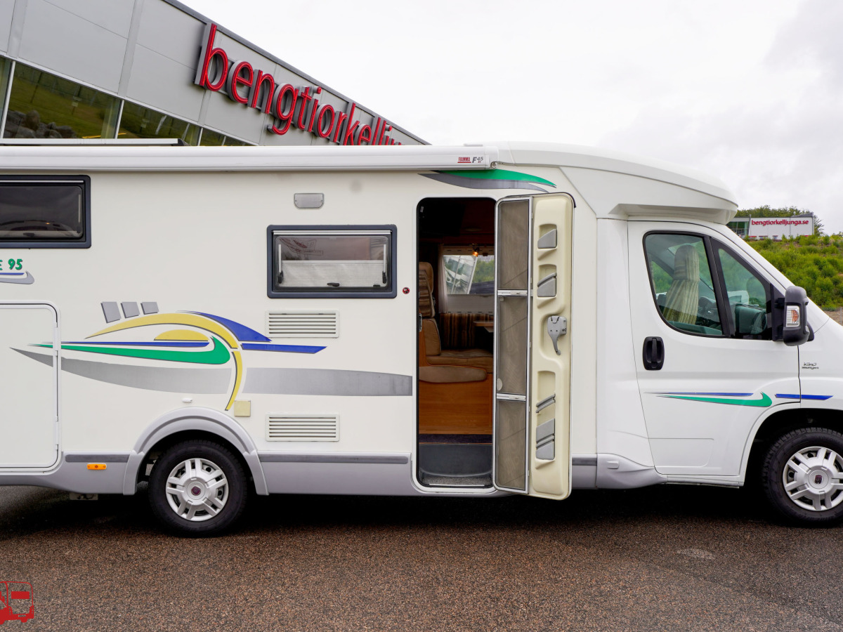 Chausson WELCOME 95 Renoveringsobjekt, bild 4 av 38