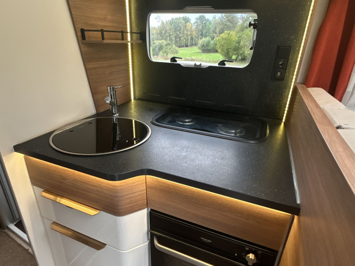 Pilote G740C Queenbed 5-bältad, bild 24 av 36