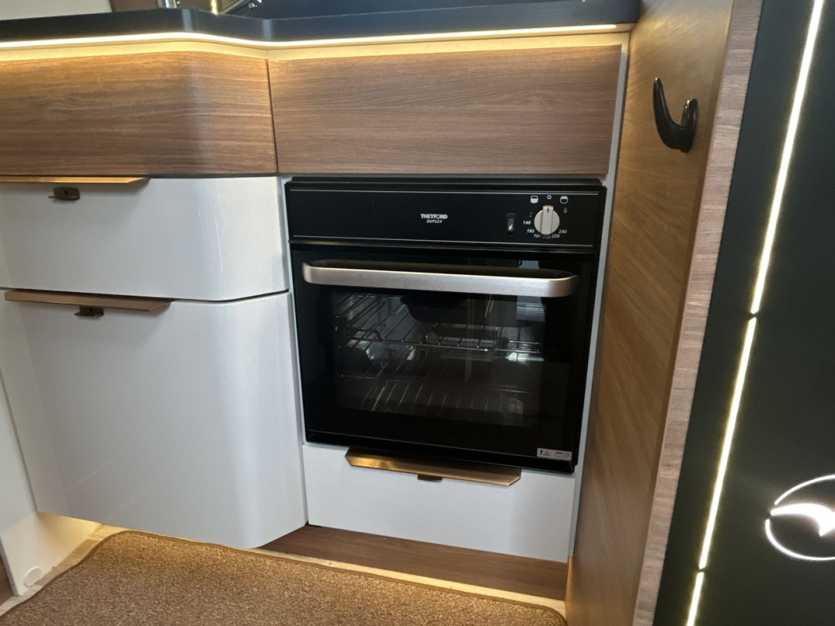 Pilote G740C Queenbed 5-bältad, bild 27 av 36
