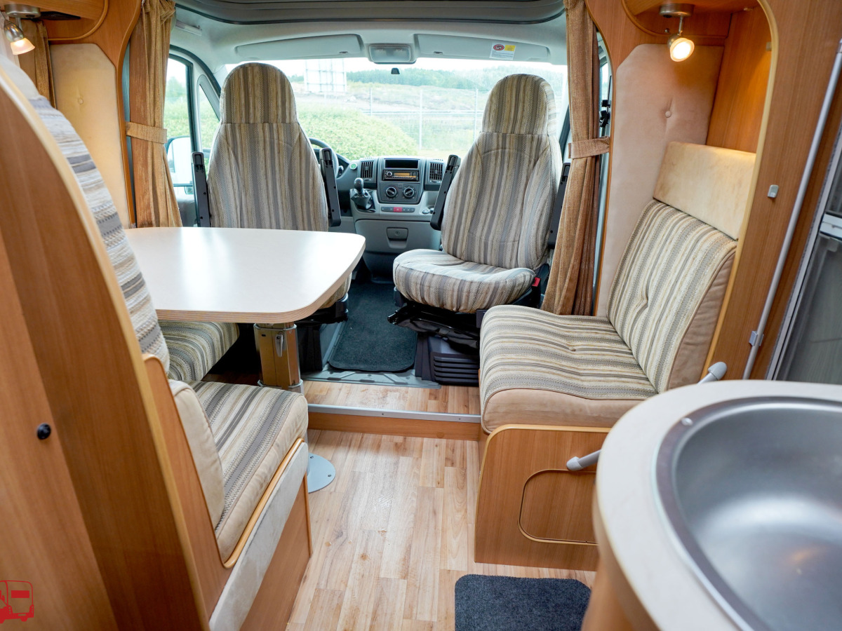 Chausson WELCOME 95 Renoveringsobjekt, bild 34 av 38