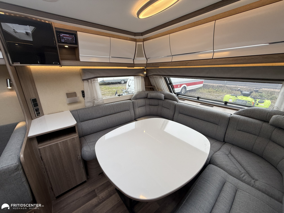 KABE ROYAL 740 GXL KS *Åretrunt komfort* AC / Alde Värme*, bild 3 av 26