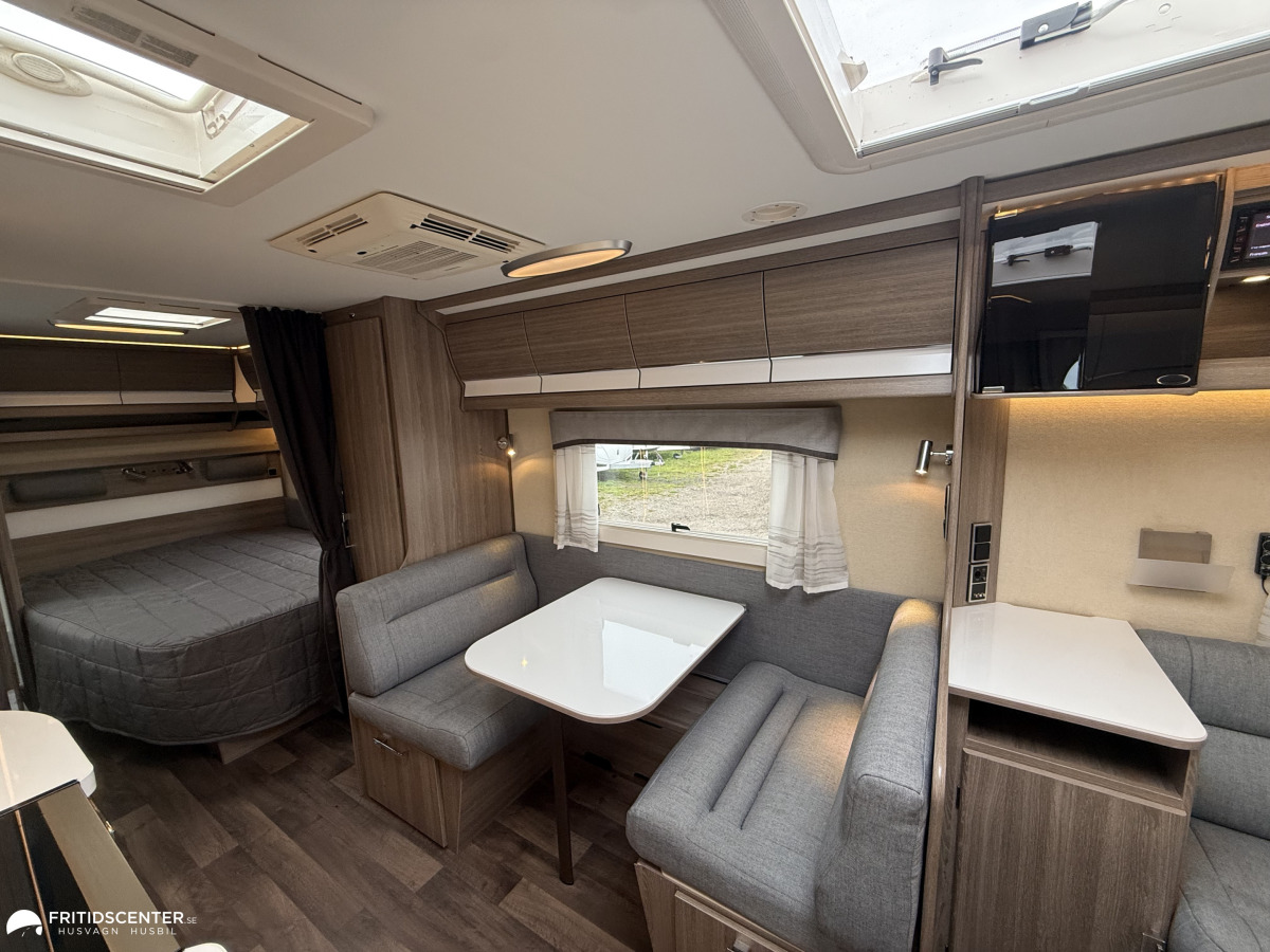 KABE ROYAL 740 GXL KS *Åretrunt komfort* AC / Alde Värme*, bild 4 av 26