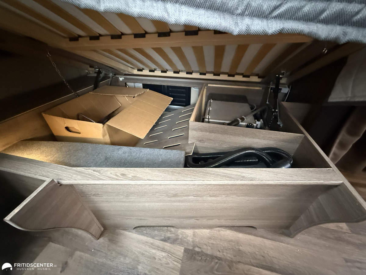 KABE ROYAL 740 GXL KS *Åretrunt komfort* AC / Alde Värme*, bild 20 av 26