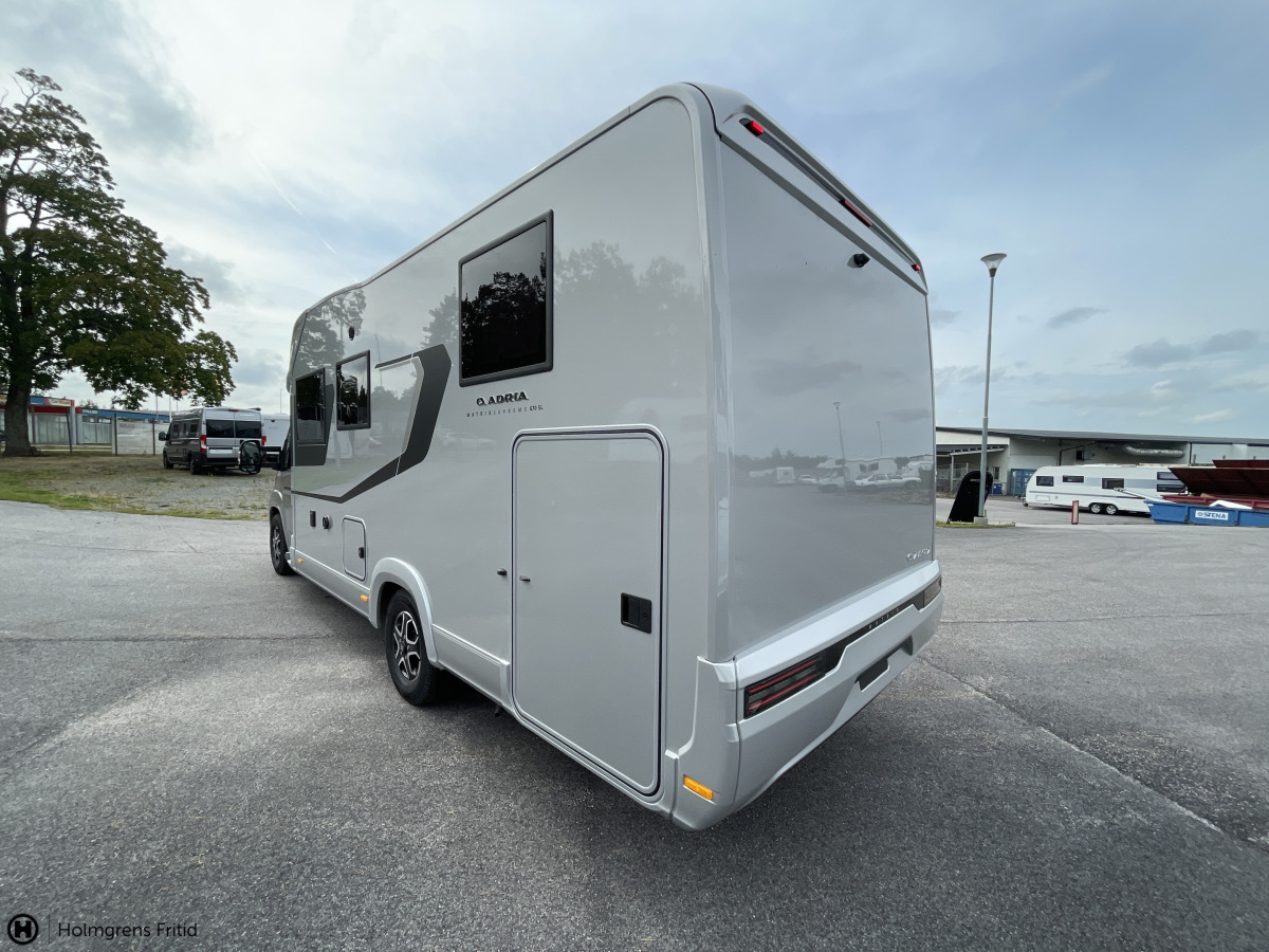 Adria MATRIX SUPREME 670 SL ALDE DIESELVÄRMARE MATRIX PLUSPAKET, bild 4 av 25