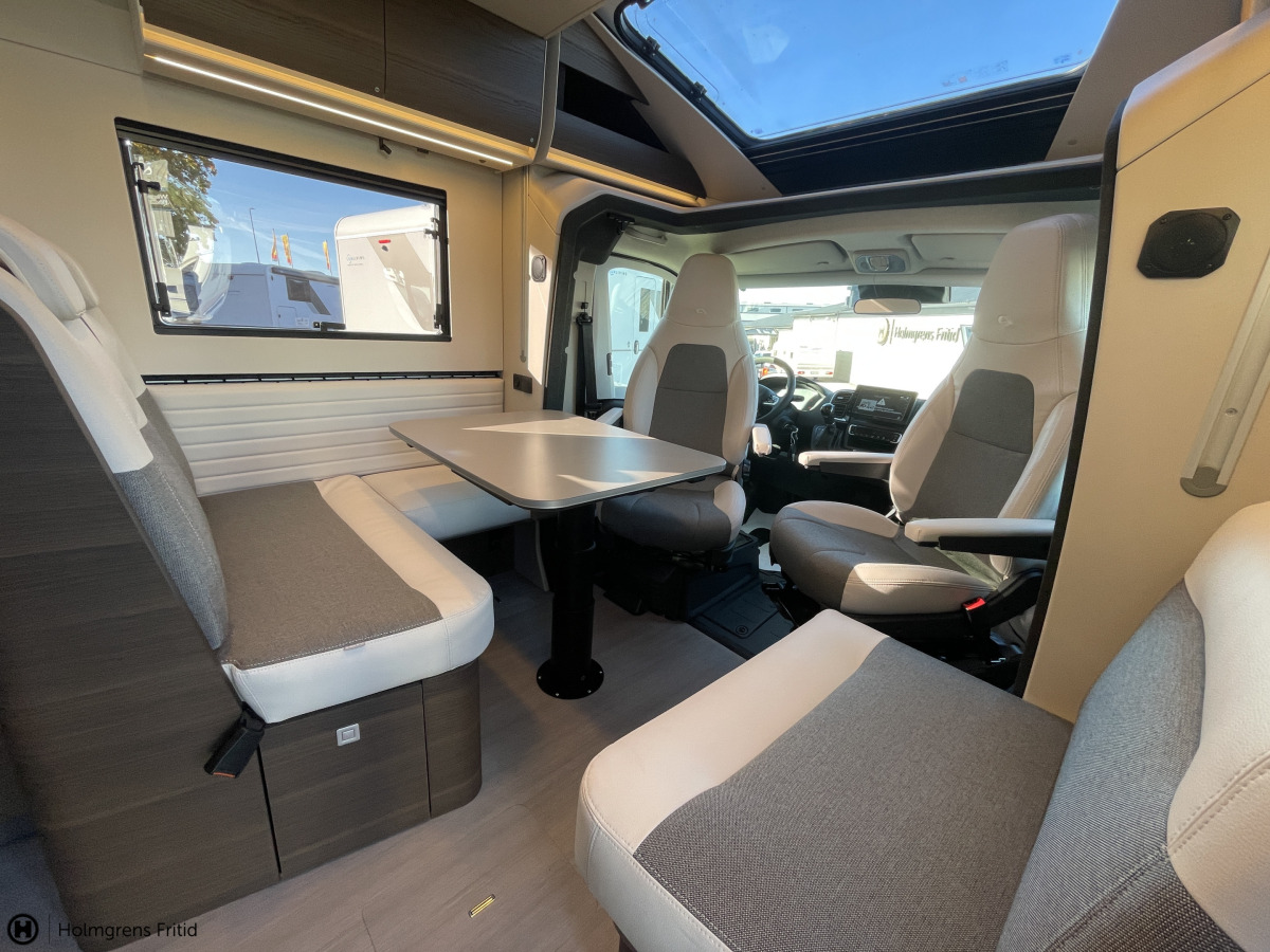 Adria MATRIX SUPREME 670 SL ALDE DIESELVÄRMARE MATRIX PLUSPAKET, bild 7 av 25