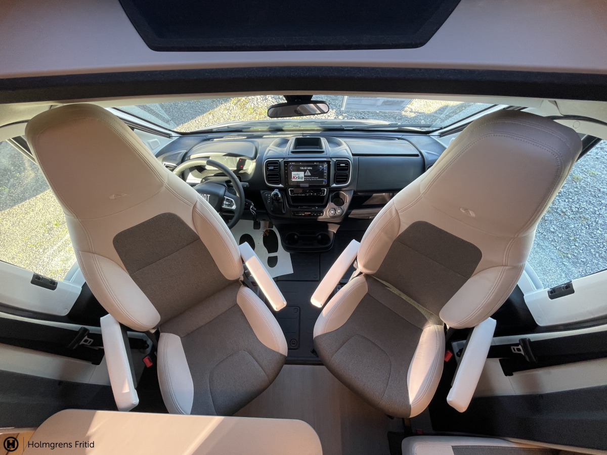 Adria MATRIX SUPREME 670 SL ALDE DIESELVÄRMARE MATRIX PLUSPAKET, bild 8 av 25