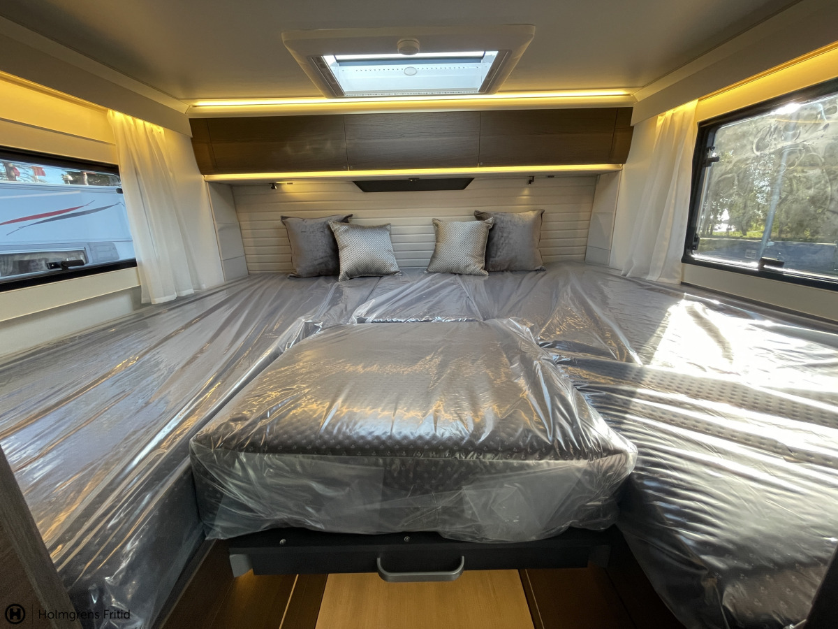 Adria MATRIX SUPREME 670 SL ALDE DIESELVÄRMARE MATRIX PLUSPAKET, bild 16 av 25
