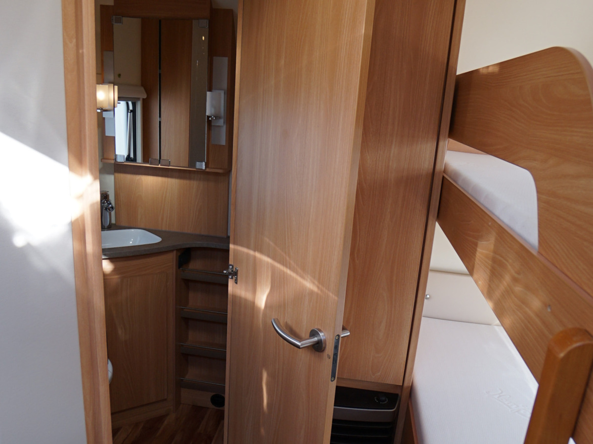 Knaus 580 QS inkl. förtält - 3.95 ränta utökad garanti, bild 15 av 17