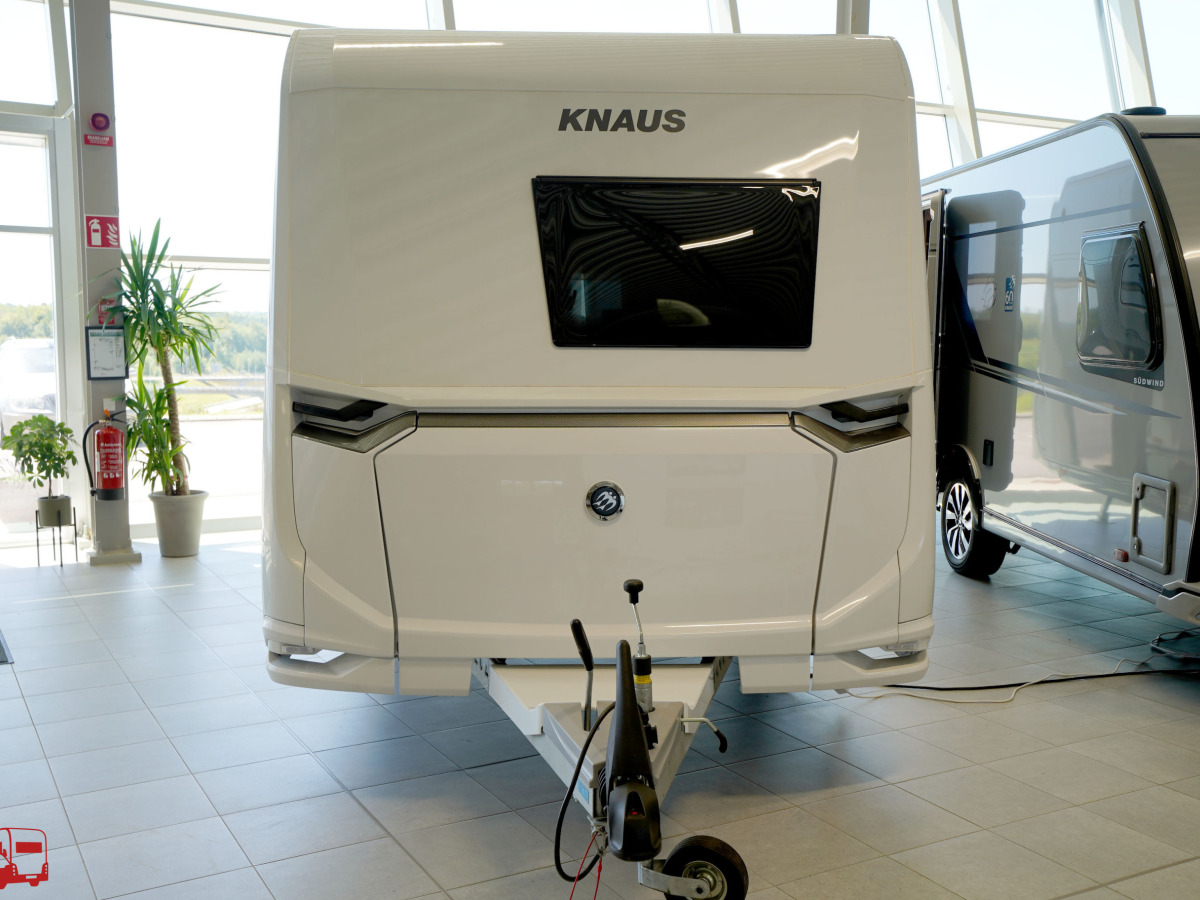 Knaus AZUR 500 FU Fransk säng, bild 22 av 25