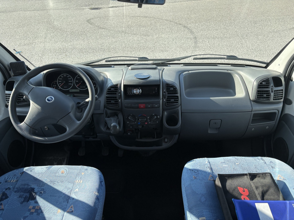 Dethleffs T5841, bild 4 av 9