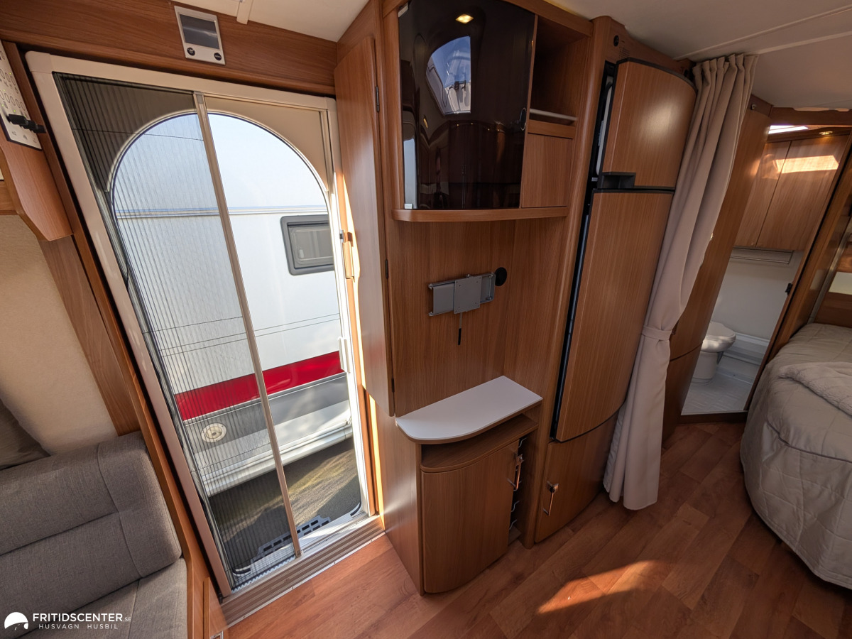 KABE ROYAL 560 XL KS * ALDE / Royal utrustning, bild 19 av 21