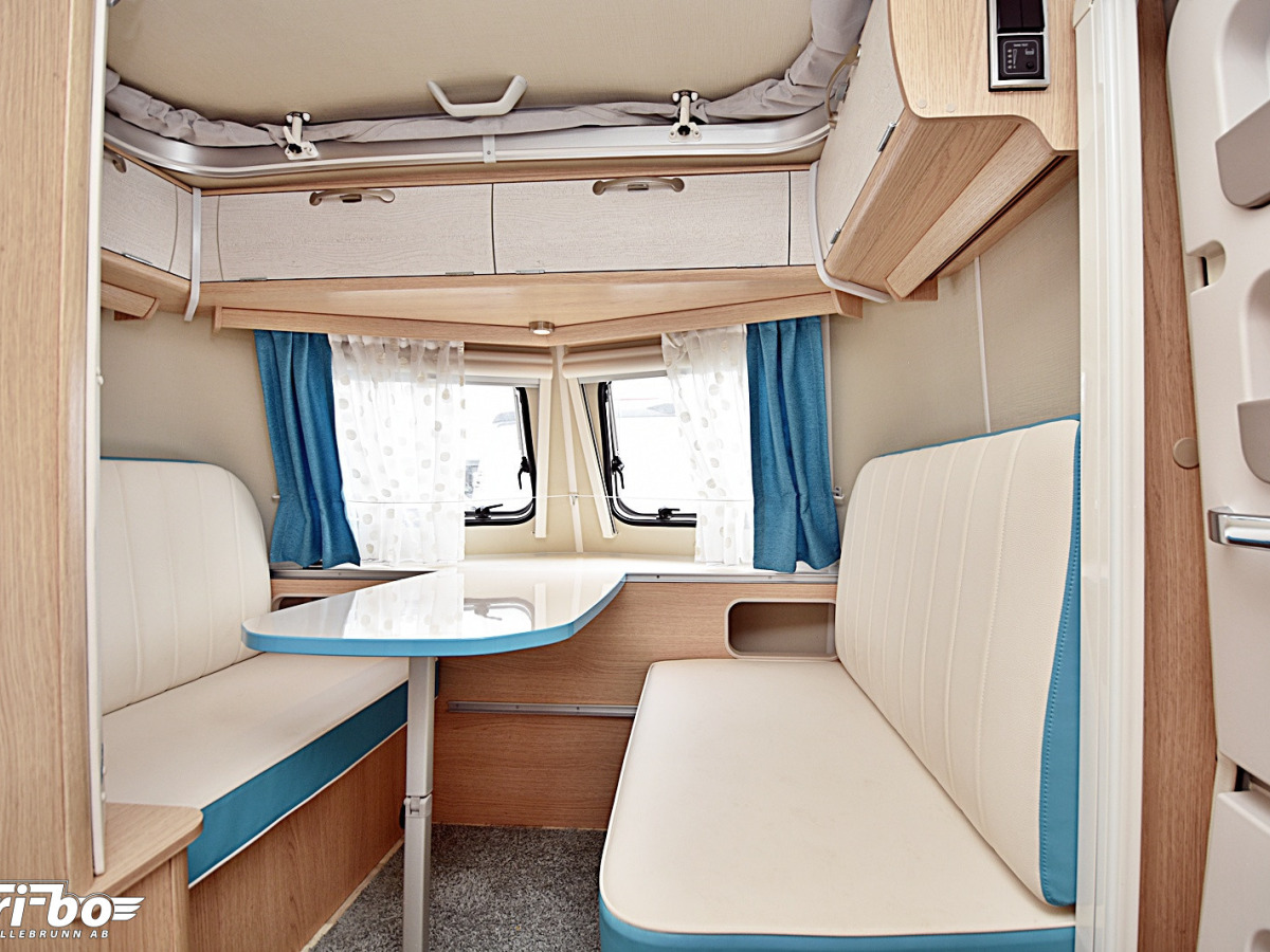 Eriba 530 Touring Ocean Drive, Dubbelbädd, bild 17 av 25