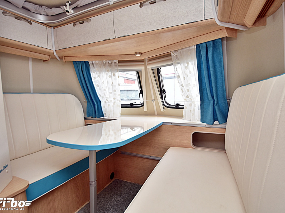 Eriba 530 Touring Ocean Drive, Dubbelbädd, bild 5 av 25