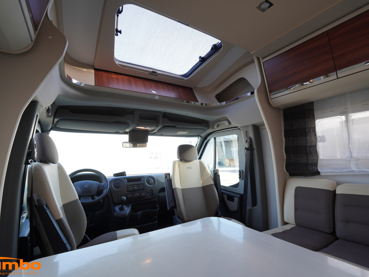Adria MATRIX SUPREME M 687 SL Alde 2xAC, bild 3 av 25