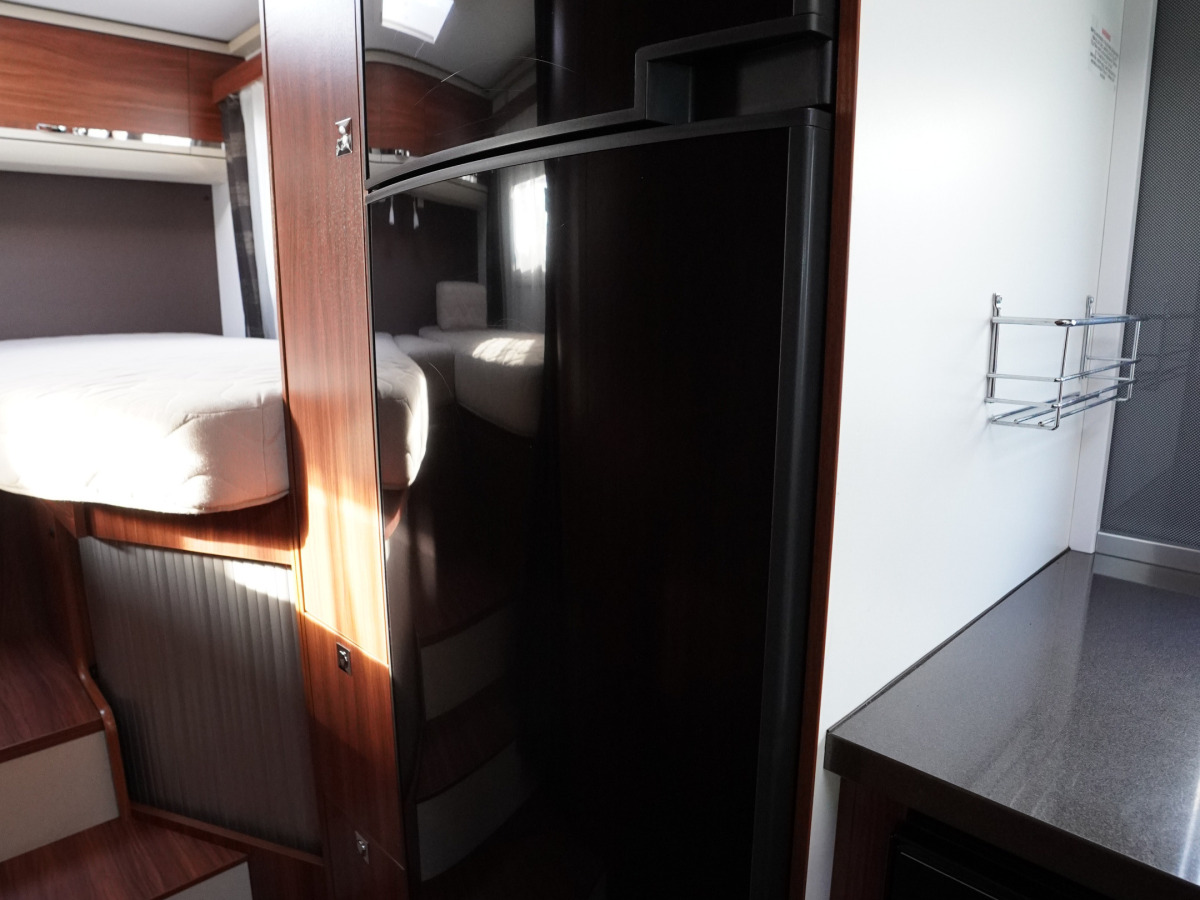 Adria MATRIX SUPREME M 687 SL Alde 2xAC, bild 11 av 25