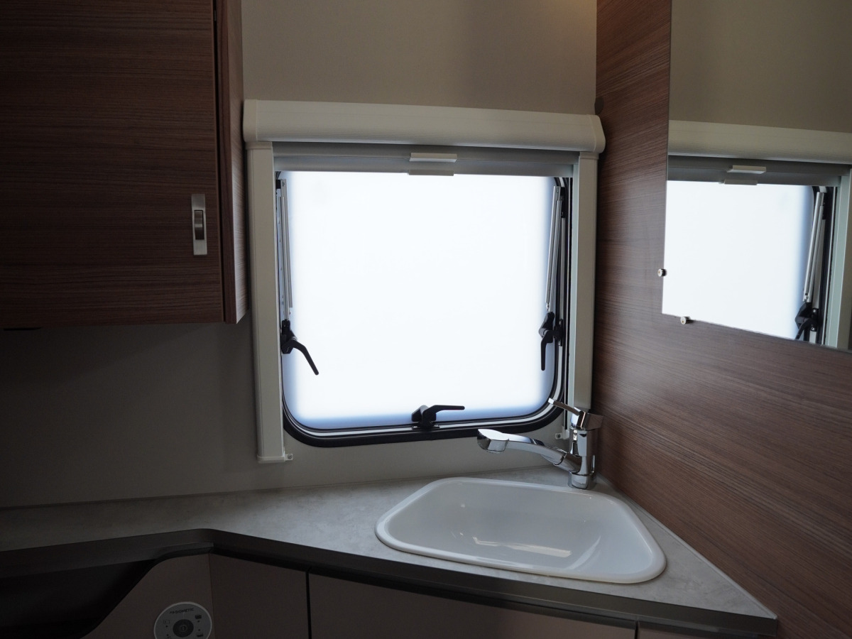 Knaus 500 EU E-Power Selection Förtält, bild 9 av 19