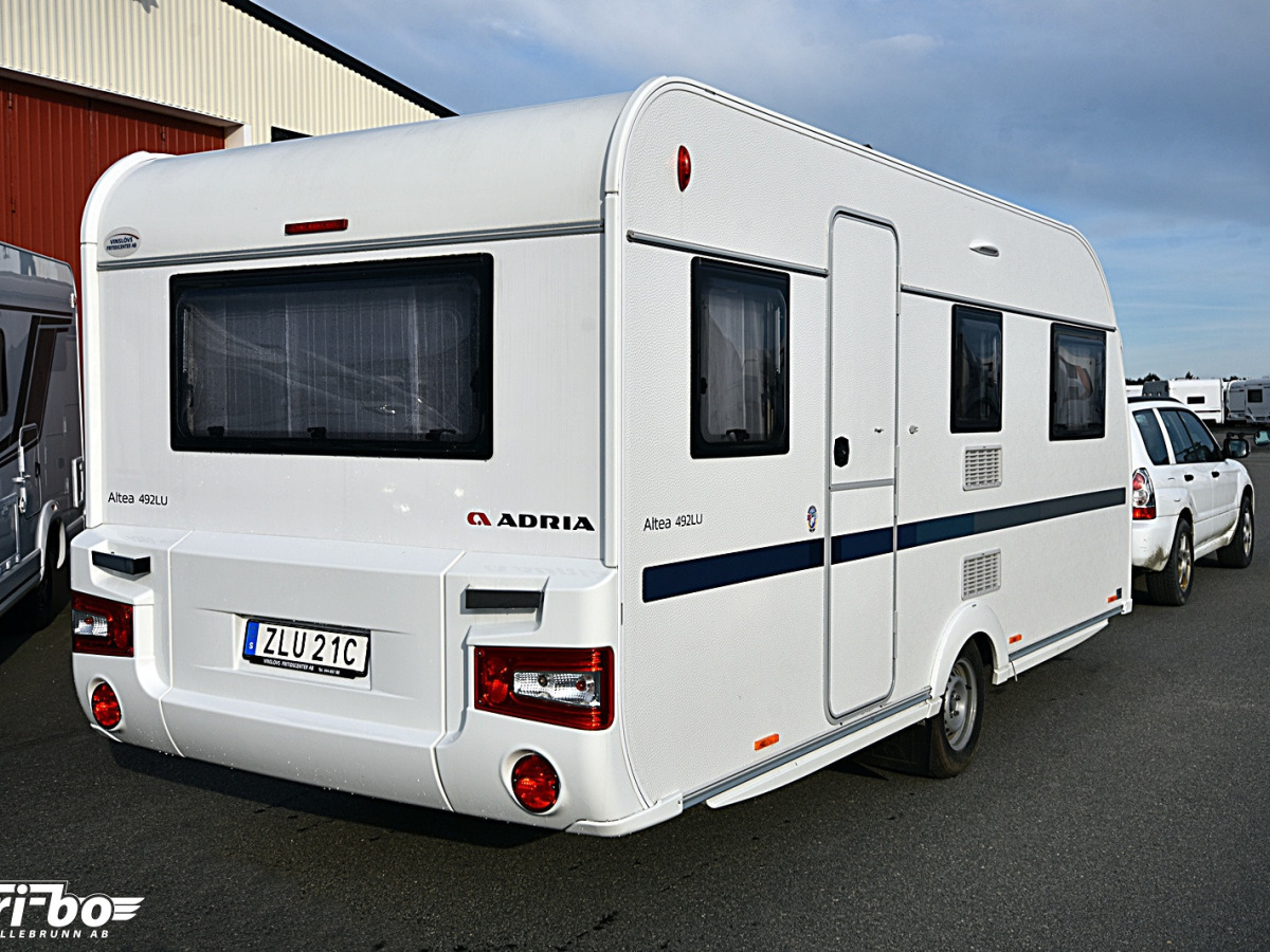 Adria 492 LU Altea, Långbäddar, bild 22 av 24