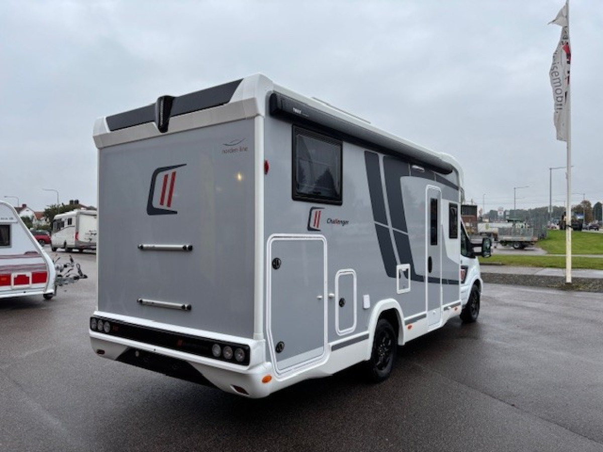 Challenger 337 Graphite Edition - Ford Transit, bild 3 av 14