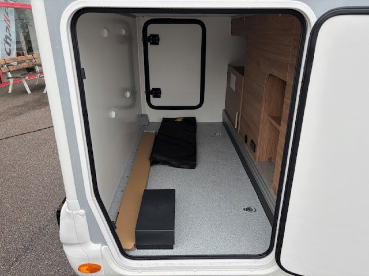 Challenger 337 Graphite Edition - Ford Transit, bild 4 av 14