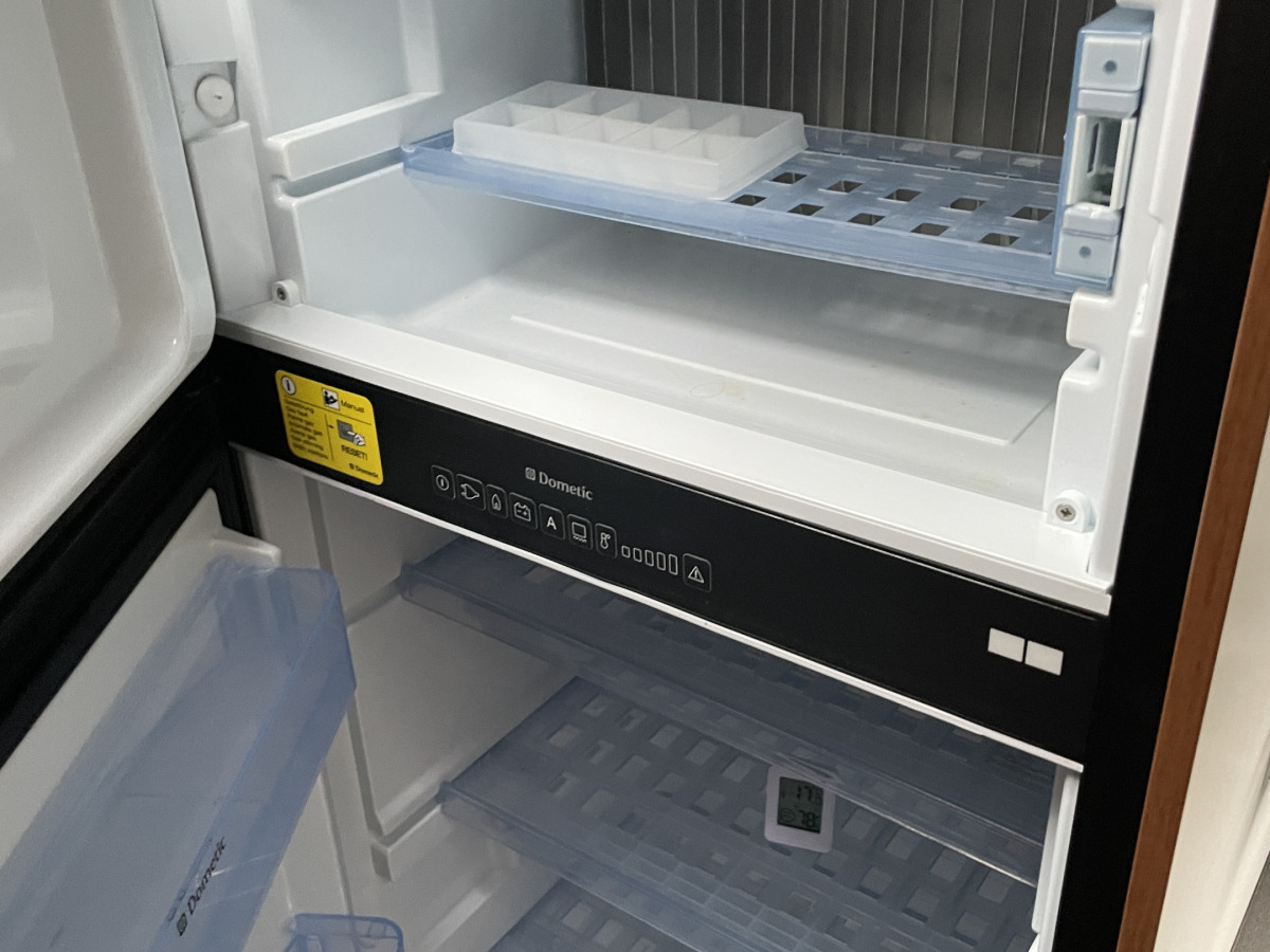 Adria MATRIX SUPREME M 687 SL, bild 9 av 12