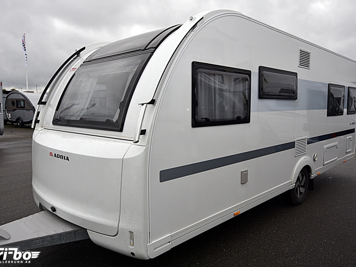 Adria 572 UT Adora, Långbäddar, bild 25 av 25