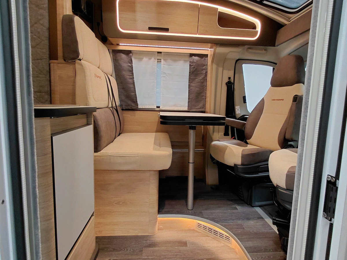 Weinsberg CaraCompact EDITION [PEPPER] 600 MEG, bild 3 av 10