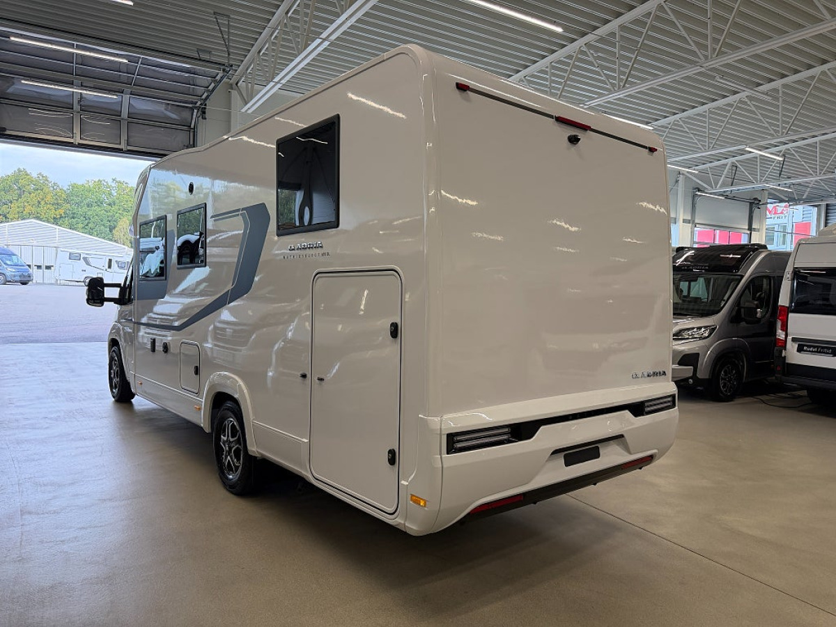 Adria Matrix 670 SL Selekt *Dieselvärmare*Långbädd*Taksäng*, bild 4 av 21